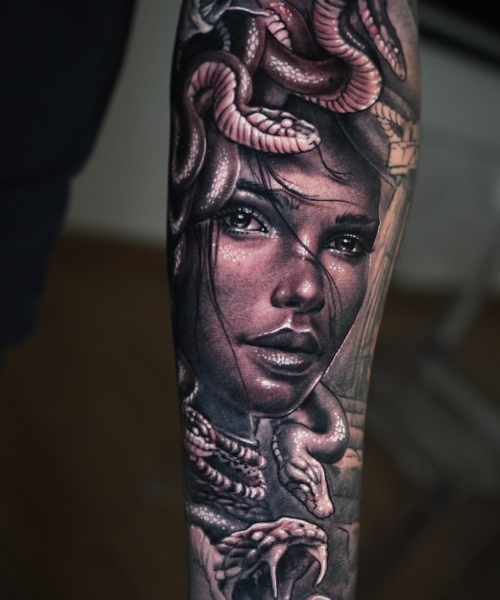 MEDUSA ROSTRO EVO_ERK 2