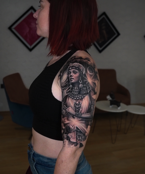 REALISMO CLEOPATRA EVO