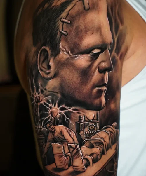 REALISMO-FRANKESTEIN-EVO-